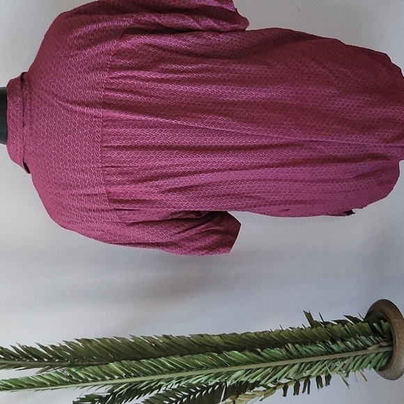 Toscano maroon with white print button down shirt - Picture 2 of 7